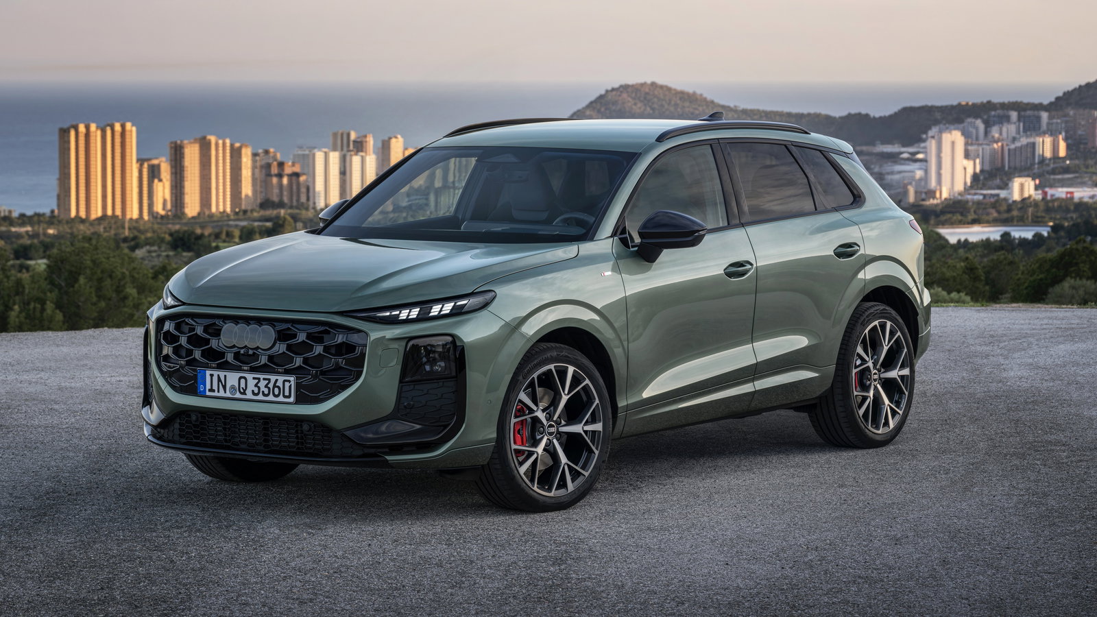 2025 Audi Q3 - front